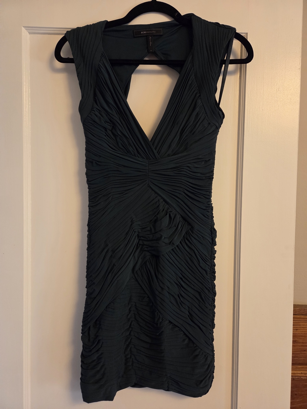 BCBGMaxAzria Dark Green Ruched V-Neck Midi Dress Sz Medium